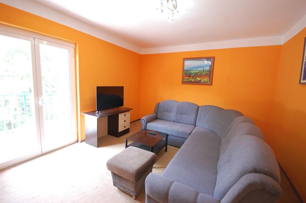 נייביצה Apartment Mladan By El-Pi Tours מראה חיצוני תמונה